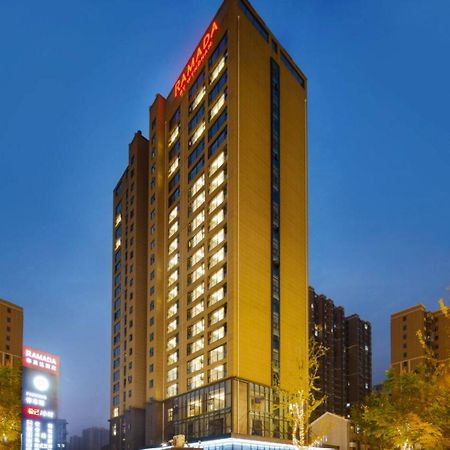 Ramada By Wyndham Wuhan Hankou ภายนอก รูปภาพ